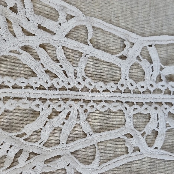 MAURICES Sz S Boho Crochet Lace Front Tank Top Beige Y2K Country Chic - Picture 4 of 10